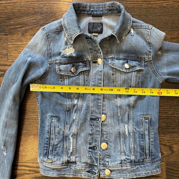 American Eagle Denim Jacket Size Medium Distressed Jean Jacket - Picture 6 of 13
